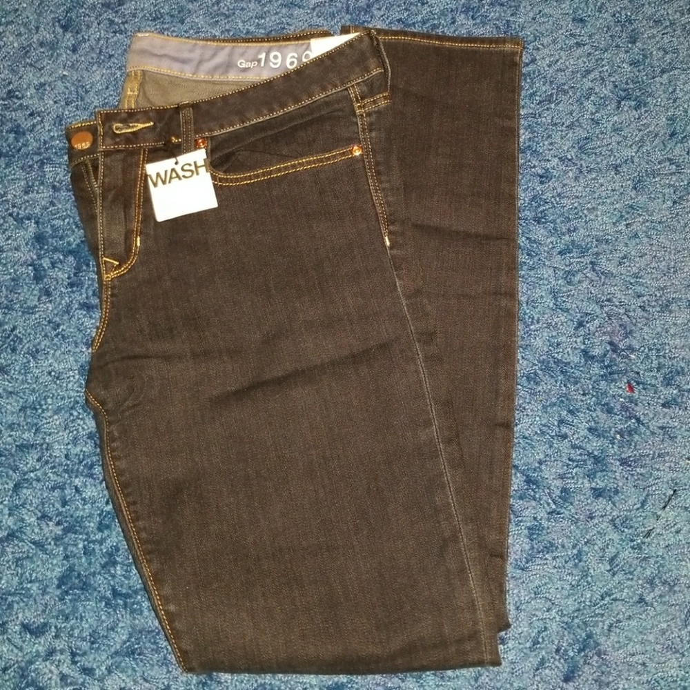 *NWT GAP skinny jeans